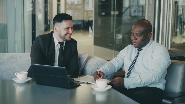 契約書管理・承認フローの自動化
